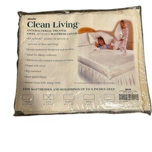 Clean Living Antibacterial Treated Vinyl Zippered Mattress Cover Fits Twin Size